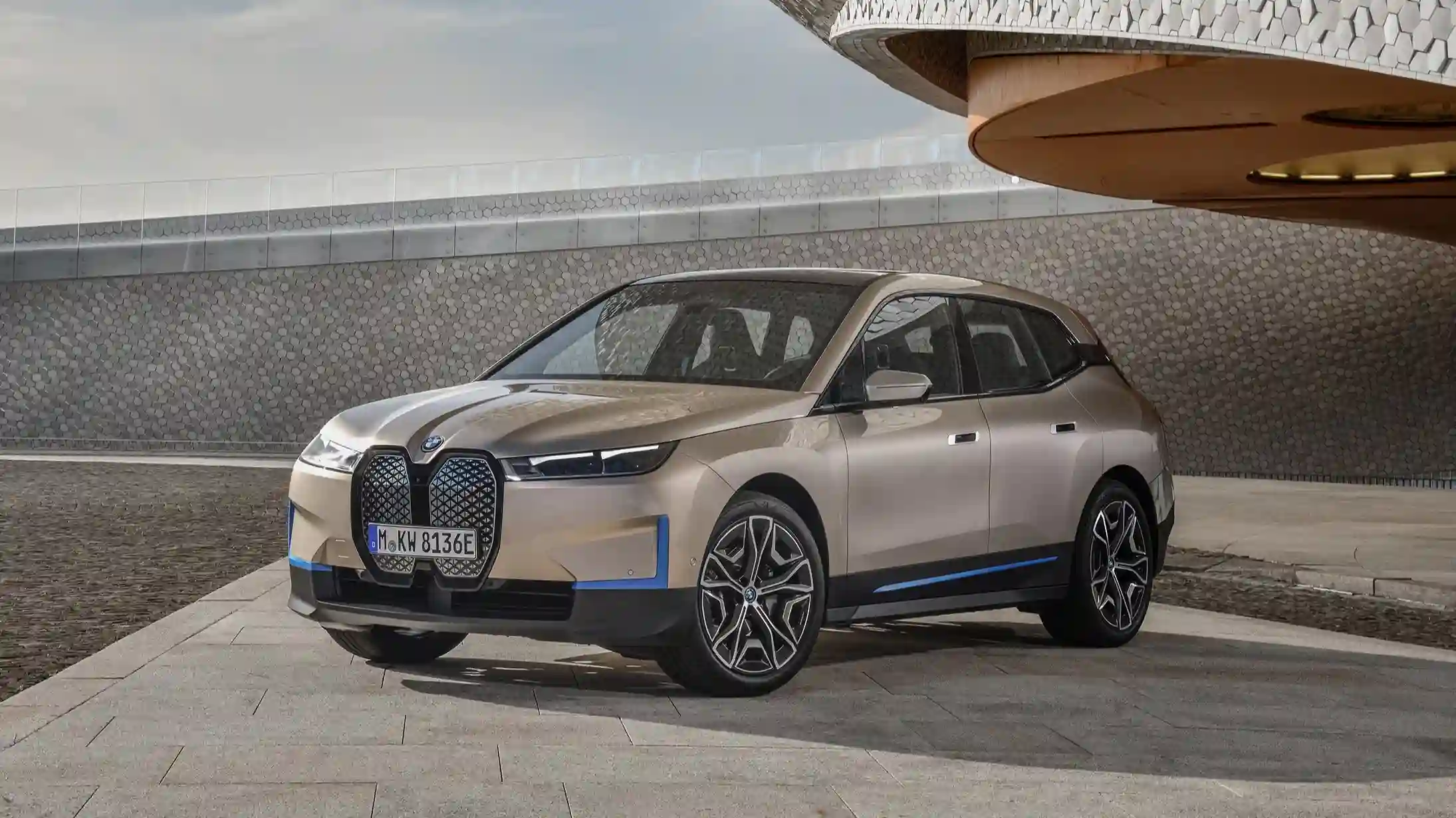 BMW Group представляет дизайн BMW&nbsp;iX — своего нового технологического флагмана